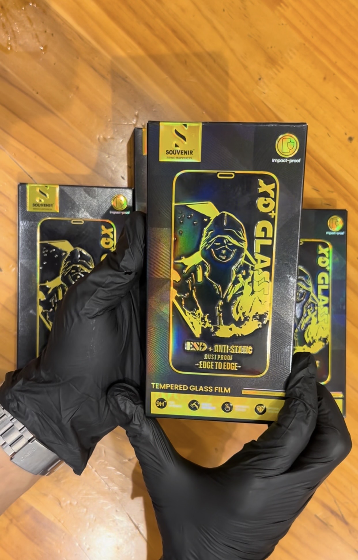 Souvenir XD+ Glass | 9H Tempered Glass | Anti-Static | Dust-Proof | Edge-to-Edge Protection Souvenir XD+ Glass | 9H Tempered Glass | Anti-Static | Dust-Proof | Edge-to-Edge Protection
